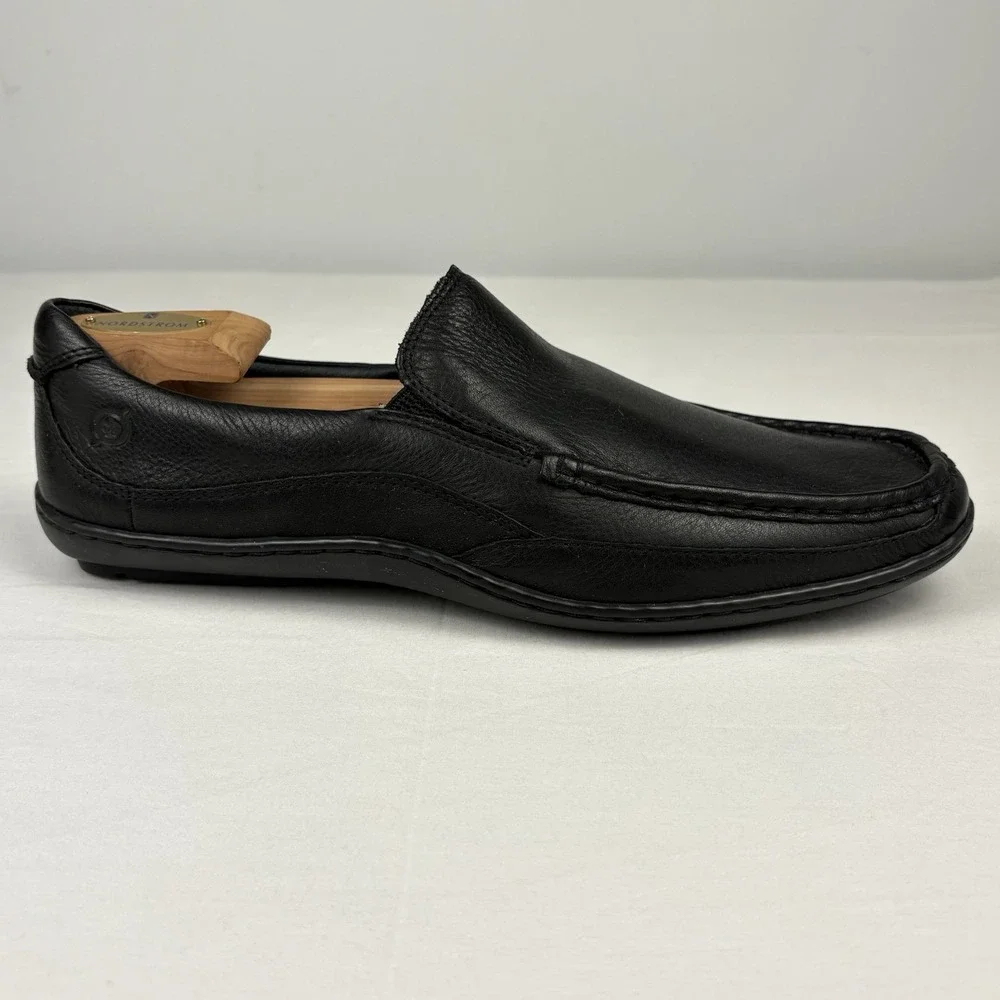 BORN Weston Soft Leather Slip On Moccasin Driving Shoes 10.5M Black EUC